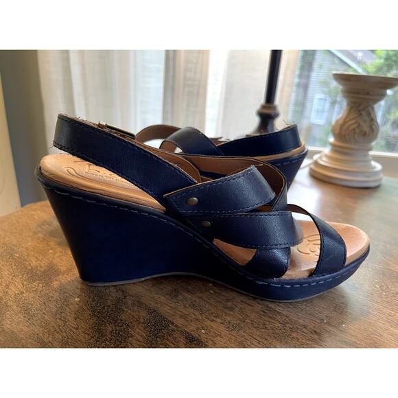 B.O.C Born Concept Navy Leather Wedge Sandals - Size‎ 9M - Picture 6 of 8